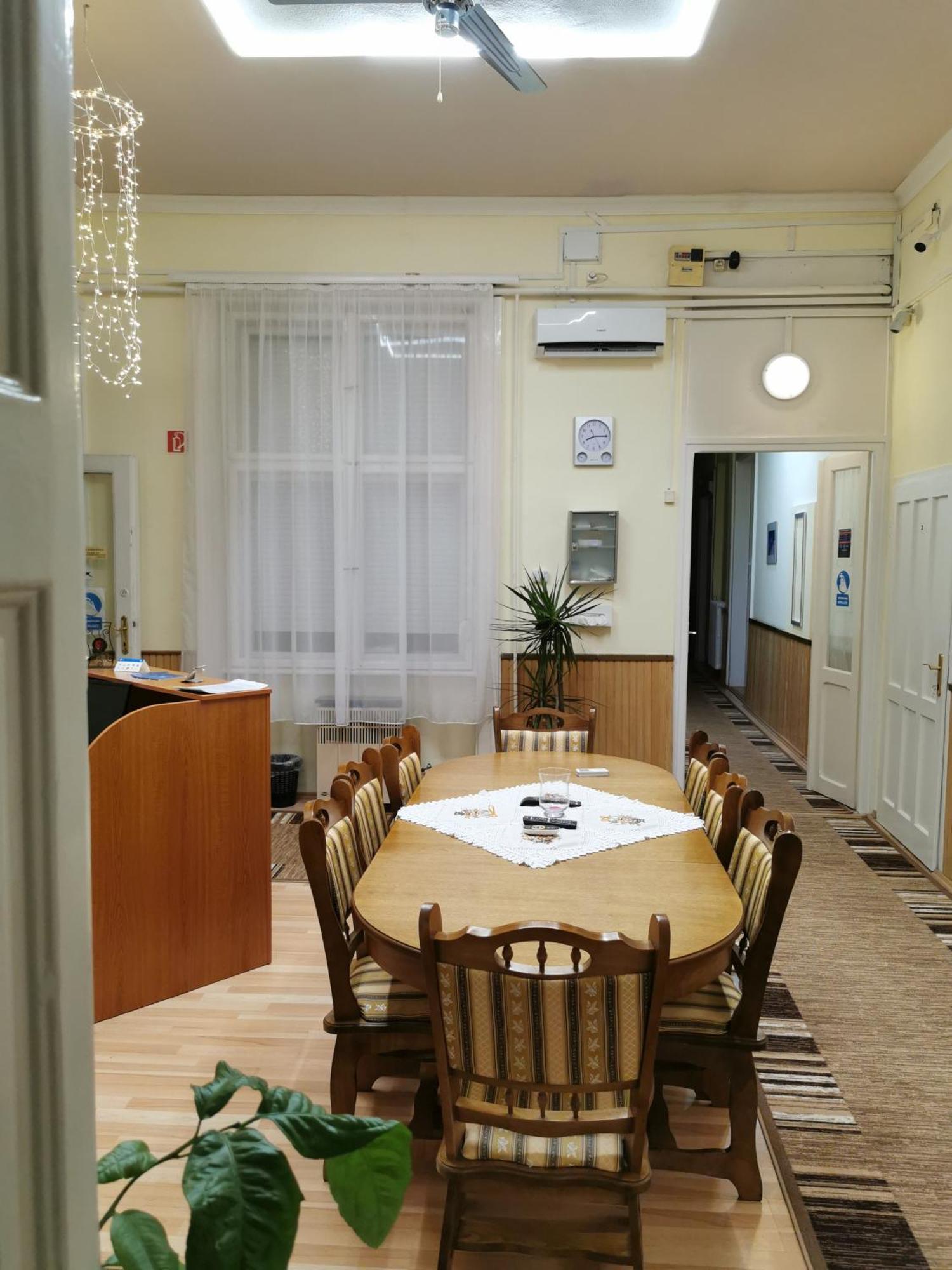 Baross-Hat 5 Сольнок Экстерьер фото